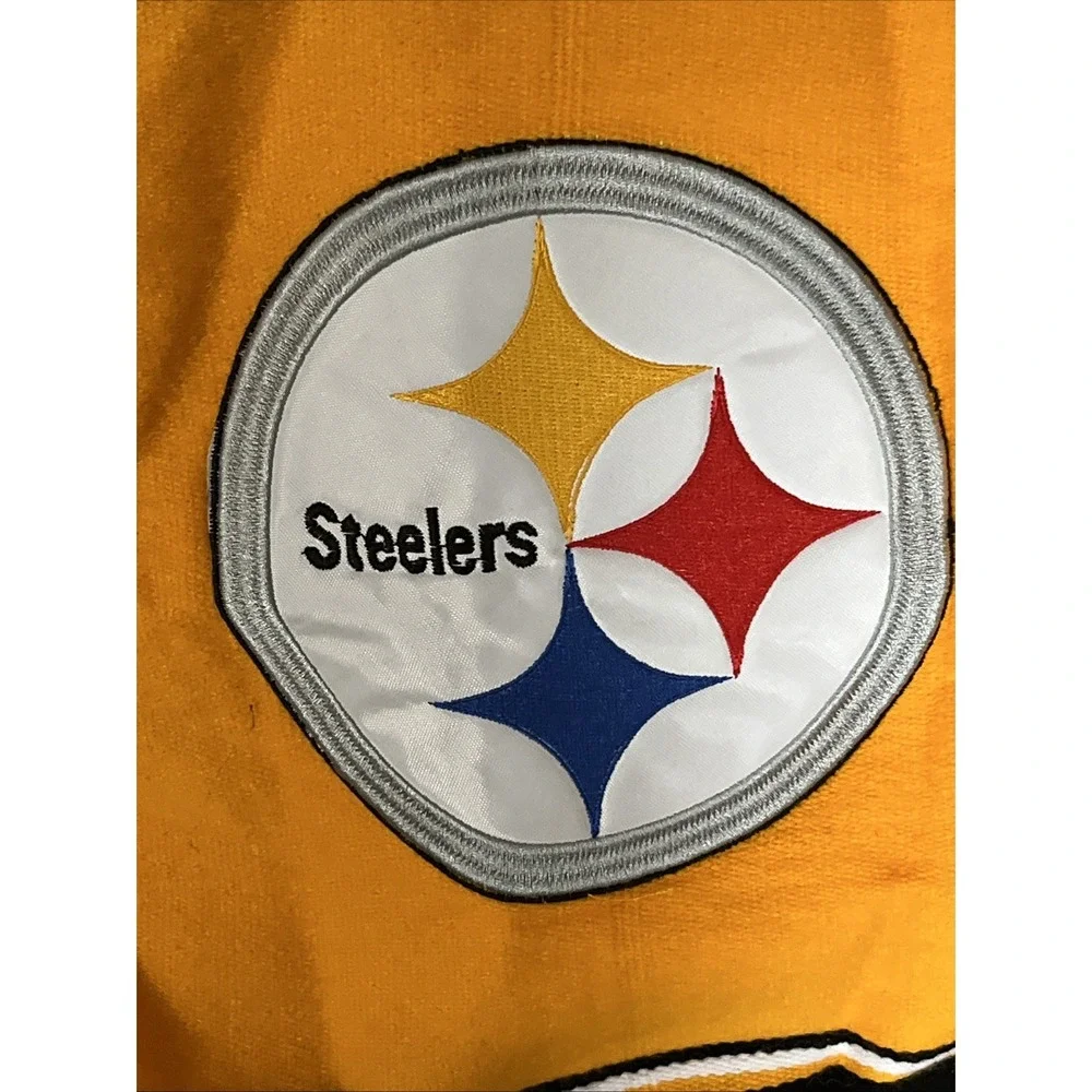 PITTSBURGH STEELERS BLACK + YELLOW WOVEN PONCHO SERAPE UNISEX-ONE SIZE FITS MOST